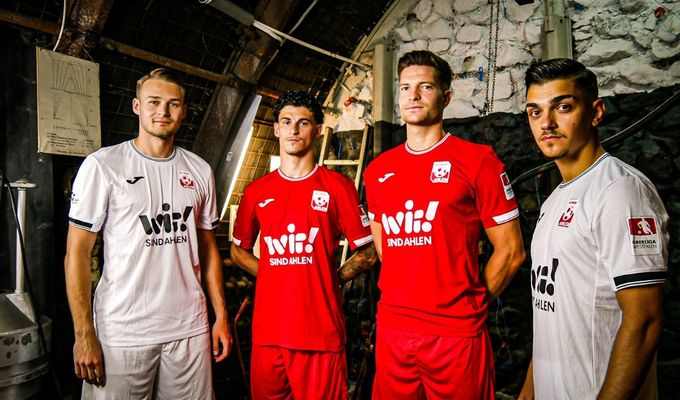 RWA präsentiert das Heim- und Auswärtstrikot