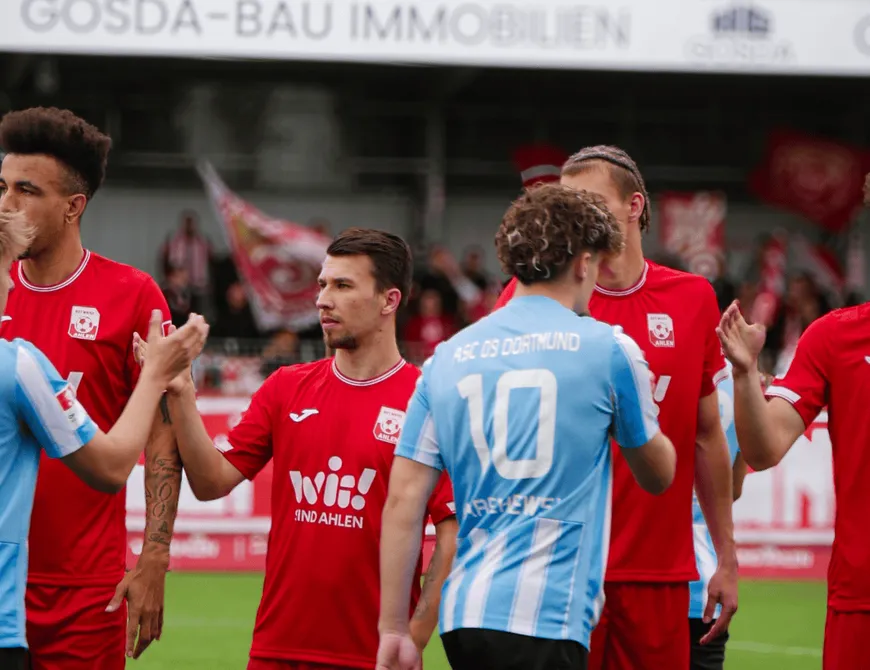 Rot Weiss Ahlen unterliegt ASC Dortmund deutlich mit 0:4