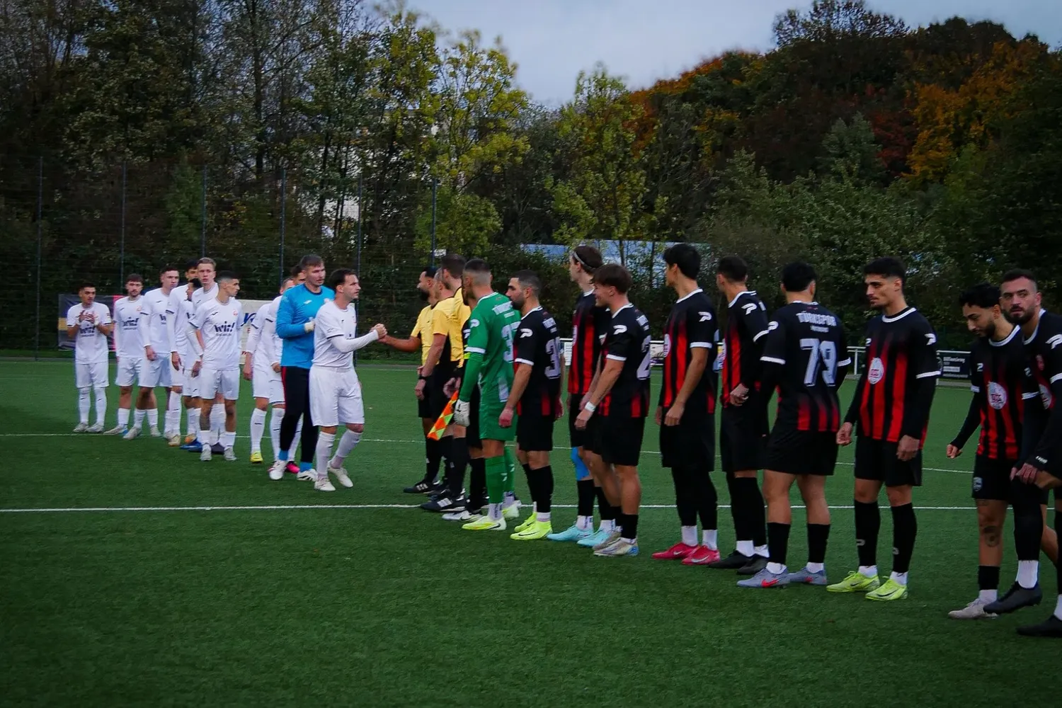 Rot Weiss Ahlen verliert bei Türkspor mit 2:4