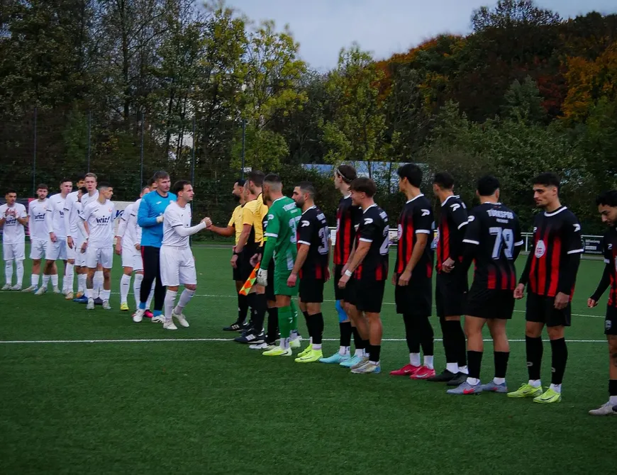 Rot Weiss Ahlen verliert bei Türkspor mit 2:4