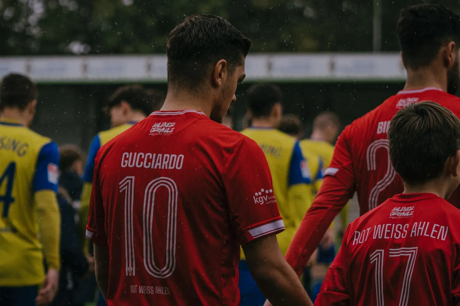 Heimspiel unter Flutlicht im Wersestadion