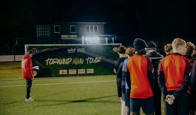 Erfolgreicher Stopp der „Torwand on Tour“ beim SV Neubeckum