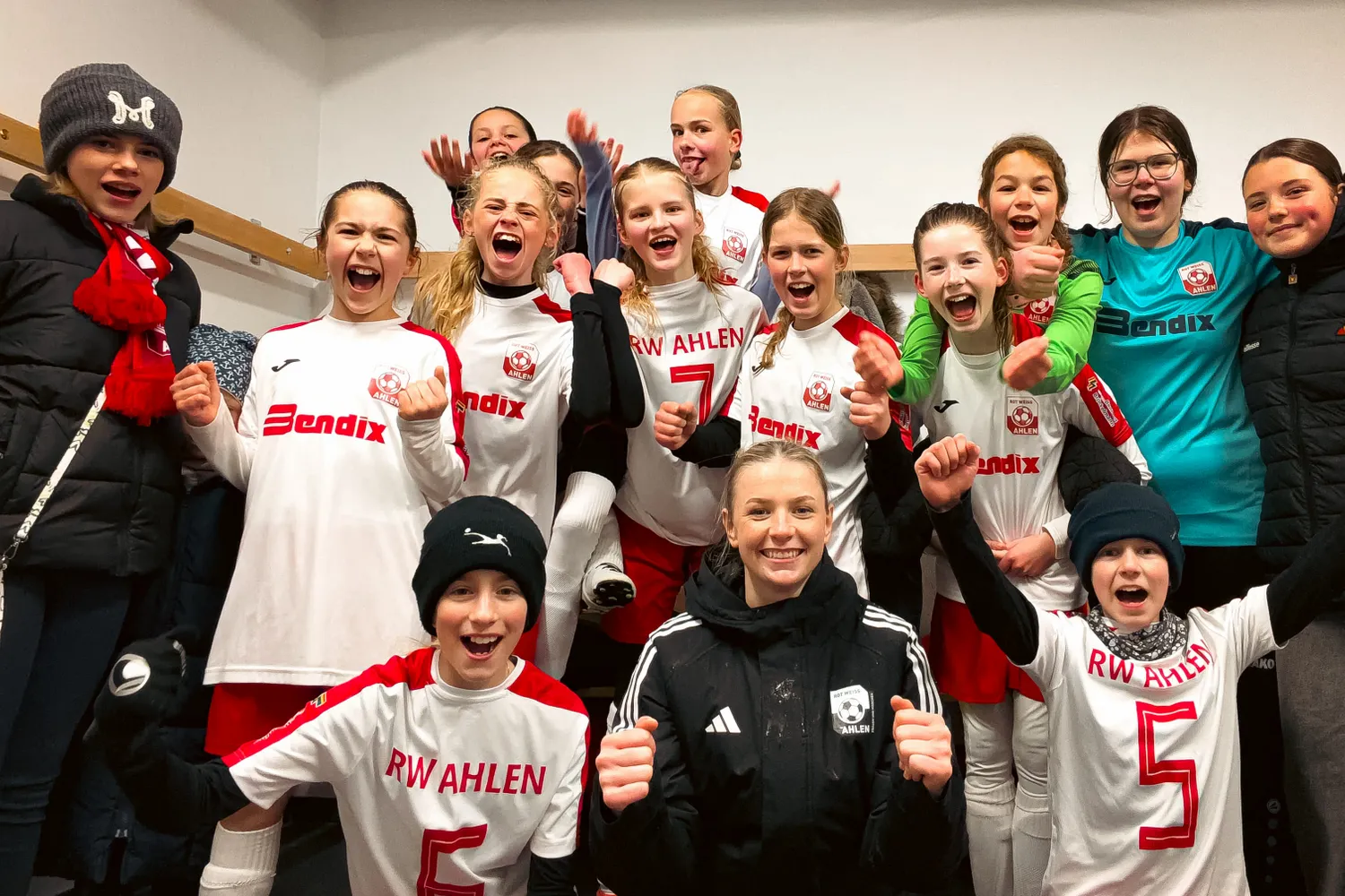 Punktgewinn der 1. Frauen – Sieg für die U13