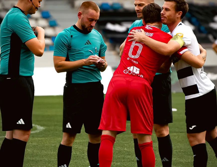 Rot Weiss Ahlen empfängt Tabellenführer SG Wattenscheid 09