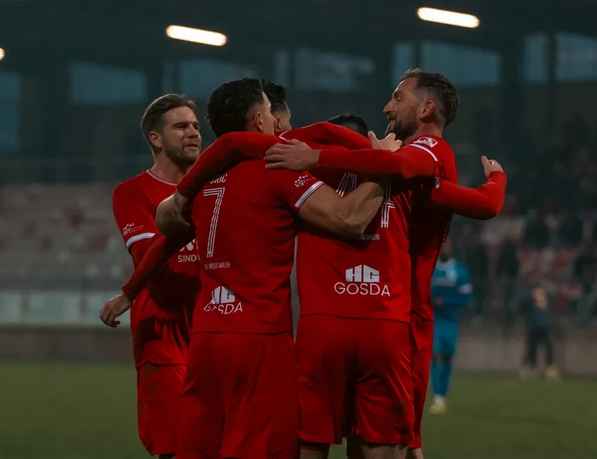 Rot Weiss Ahlen schlägt Ennepetal mit 2:1