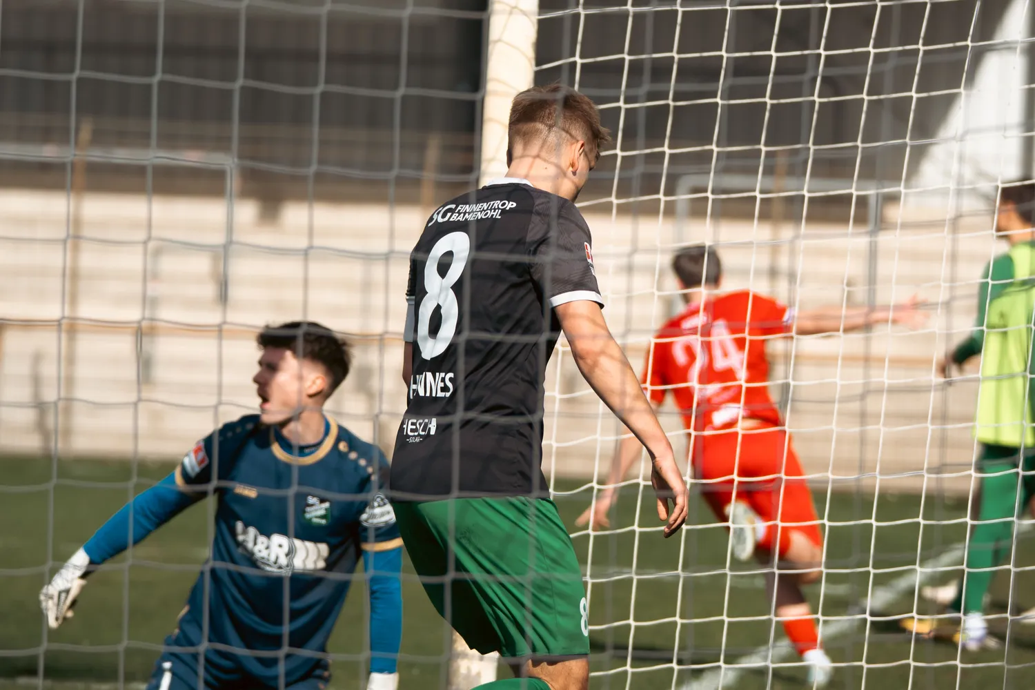 RWA feiert wichtigen 3:0-Heimsieg gegen Finnentrop/Bamenohl