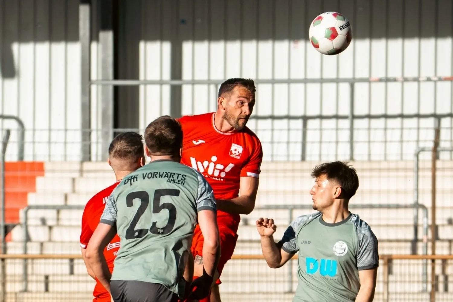 Rot Weiss Ahlen zieht souverän ins Kreispokalfinale ein