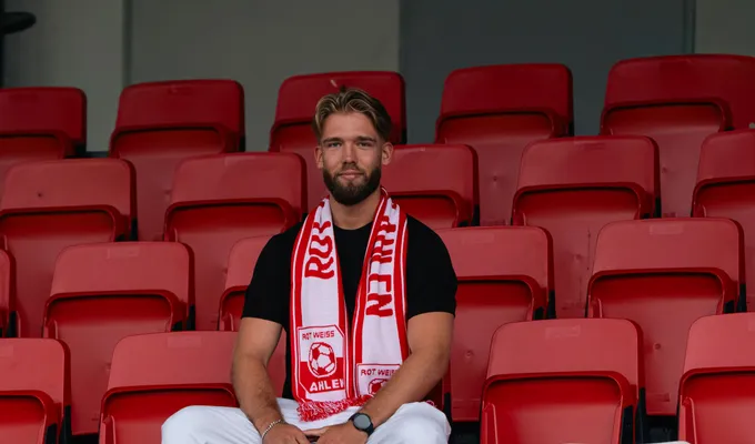 Felix Schlüsselburg unterschreibt bis 2028