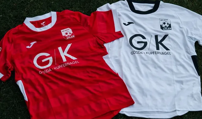 RW Ahlen präsentiert die neuen Trikots für die Saison 26/27