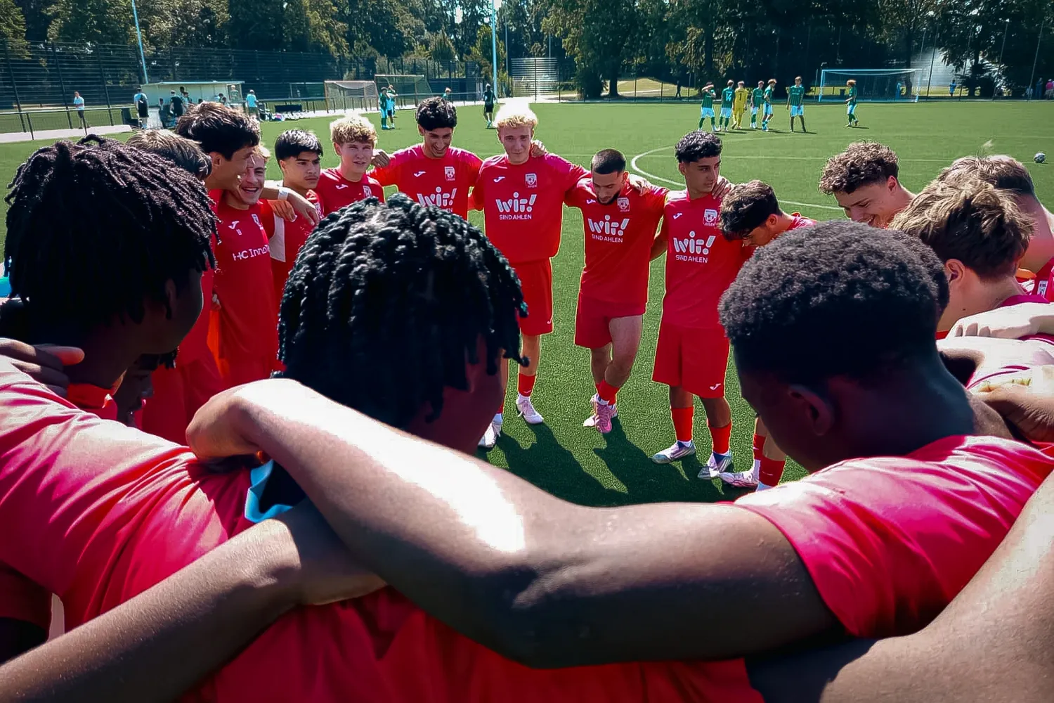 U19 zeigt starken Auftritt beim Nachwuchs von Werder Bremen