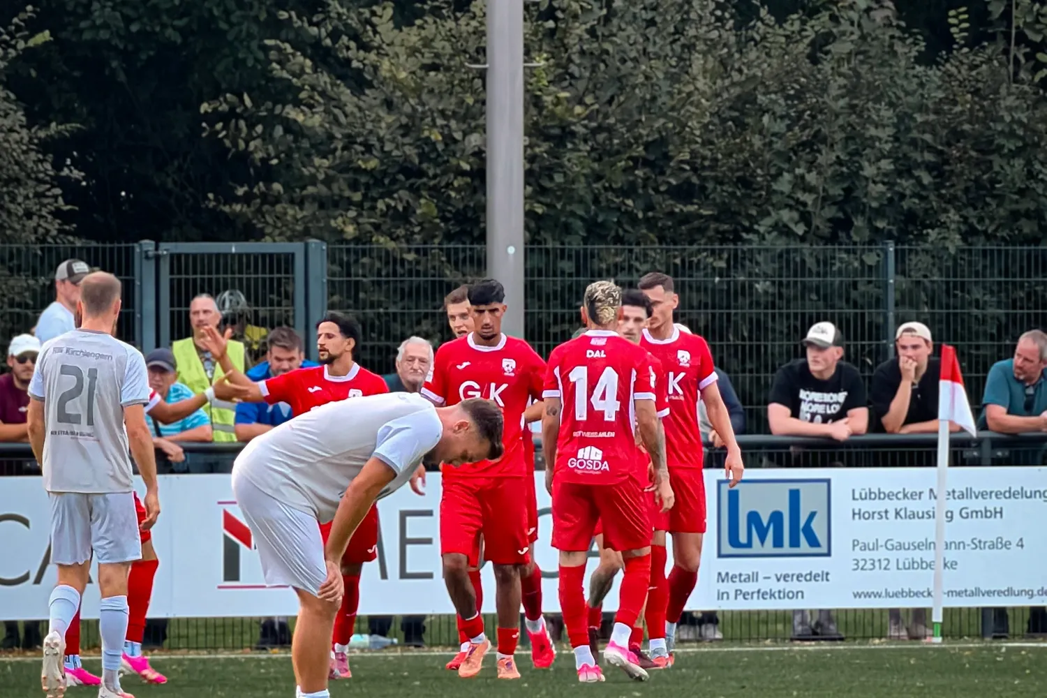 RWA nimmt drei Punkte aus Kirchlengern mit
